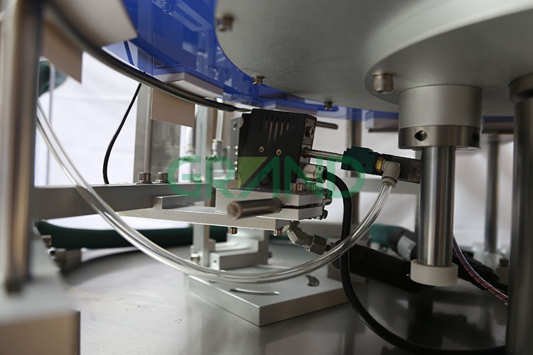 Automatic Vertical Rotary Cartoning Machine Main turntable เครื่องเขียนแบบโรตารี่แนวตั้งอัตโนมัติ Machine06