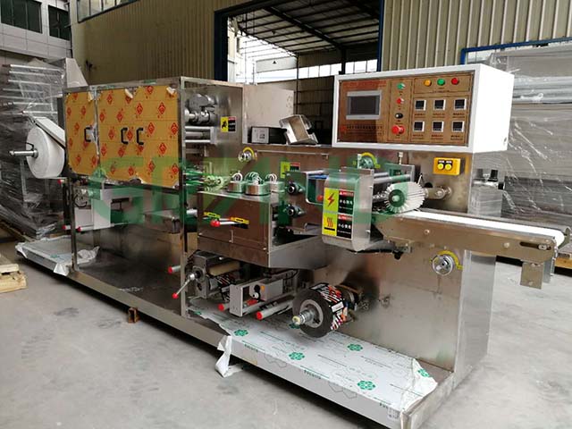 เครื่องบรรจุเนื้อเยื่อเปียก